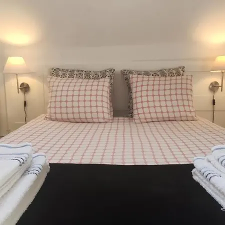 Apartment Chiado *